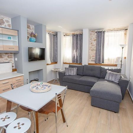 Οniro Comfort Living Ioannina Exterior foto