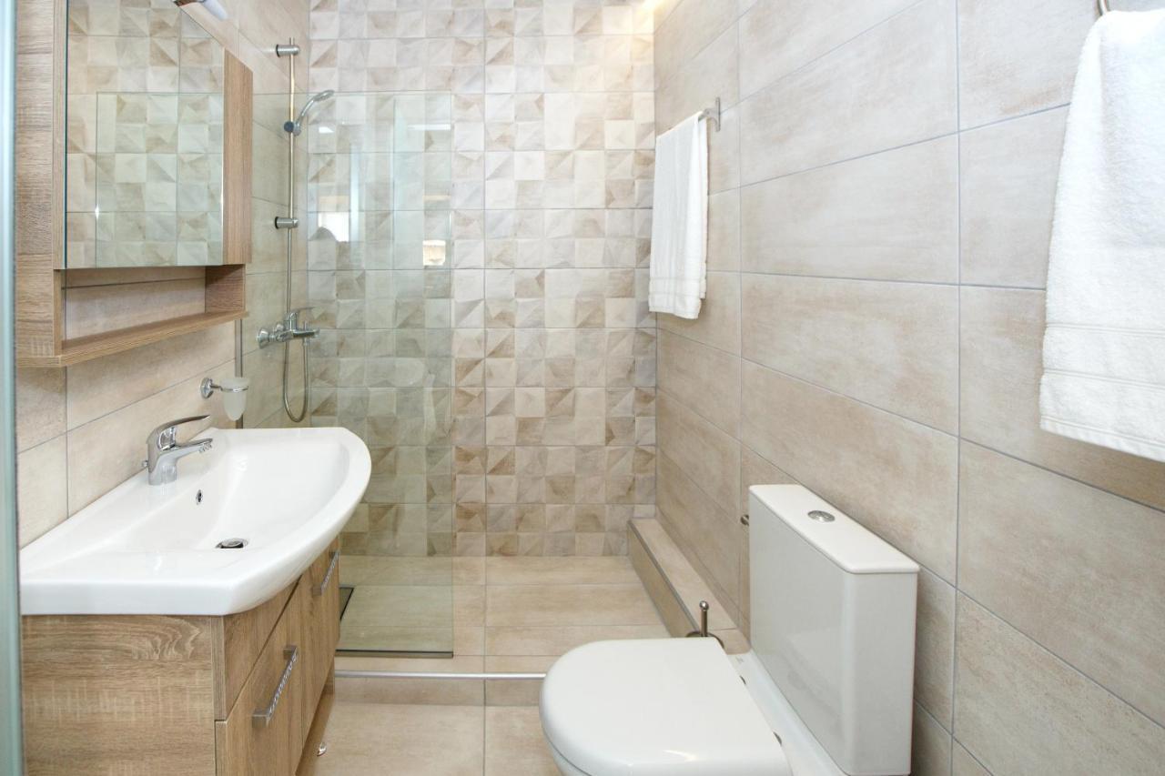 Οniro Comfort Living Ioannina Exterior foto